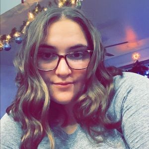 Meet your Posher, Angele